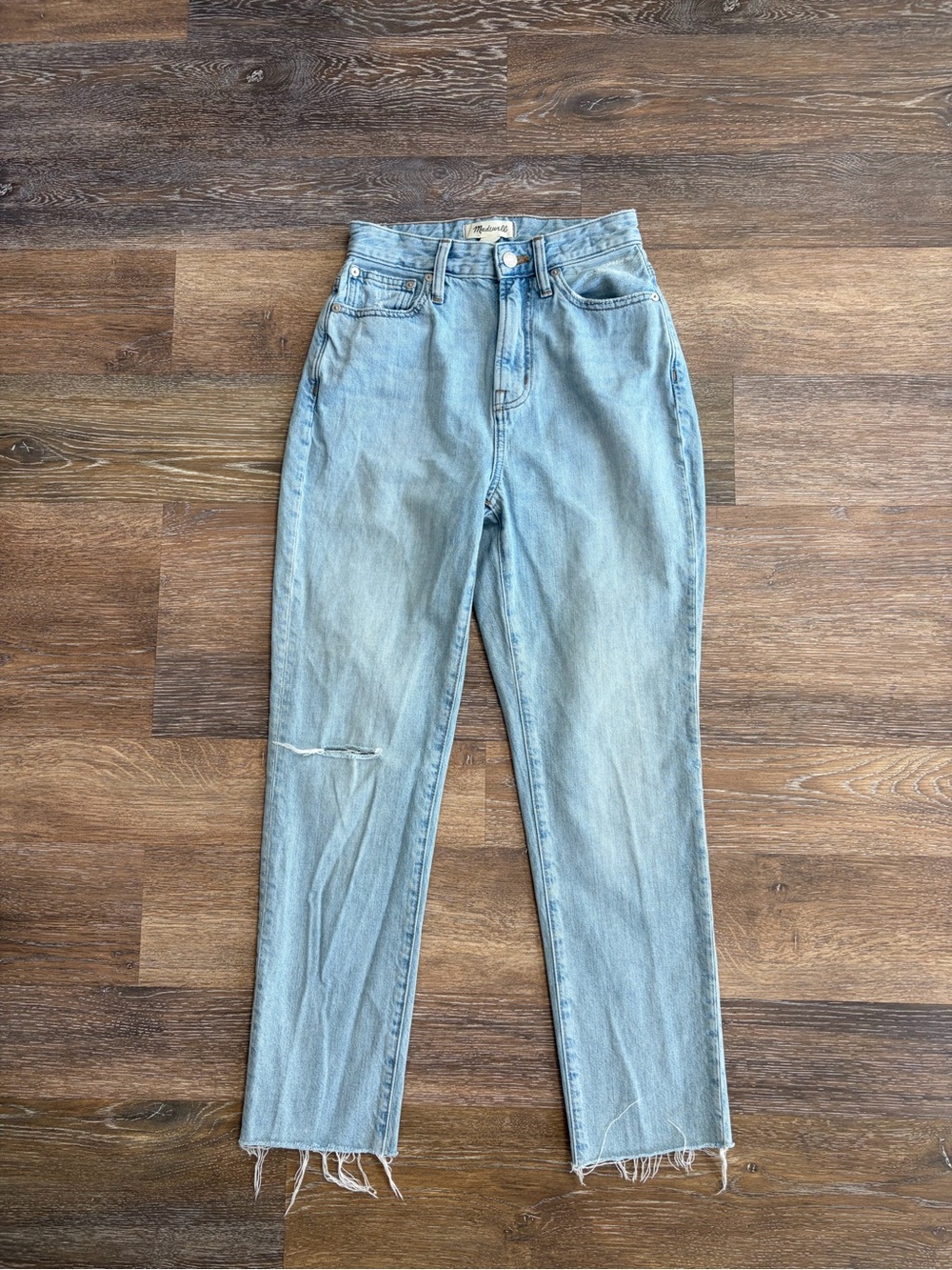 Madewell The Curvy Perfect Vintage light blue jeans size 23